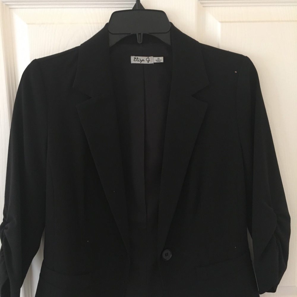 Women little black suit
